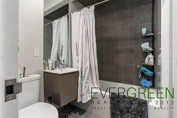 Rented by ERNY LLC | media 46