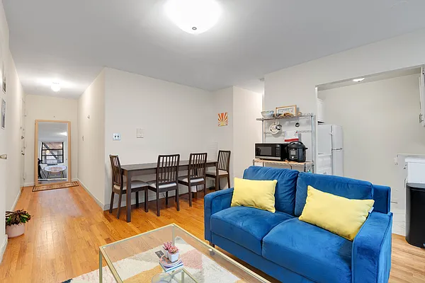 Rented by The Agency | media 9