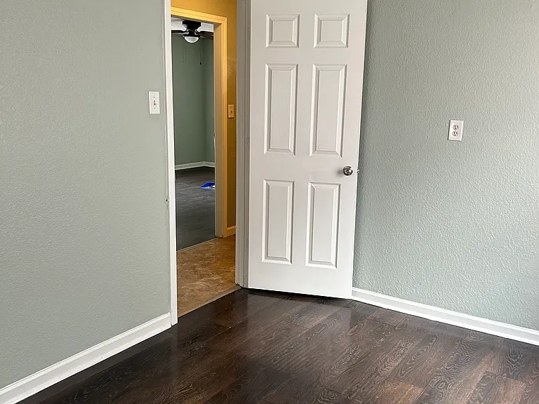 701 Paul St — Photo 11