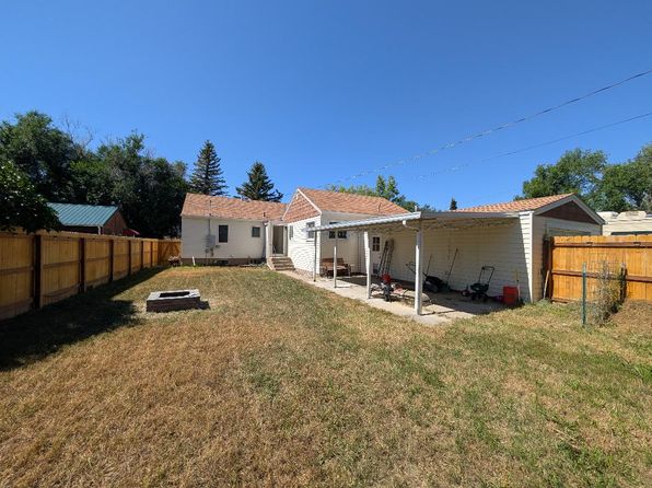 820 Marias Ave