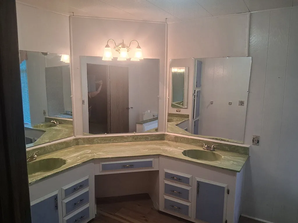 3 bed, 1600 sqft, $1,450 — Photo 4