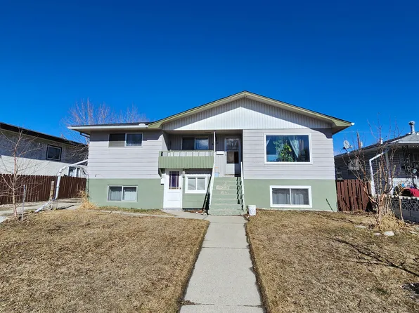 420 54th Ave SW #L, Calgary, AB T2V 0C5