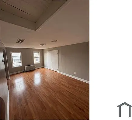 3 bed, $2,400 — Photo 4