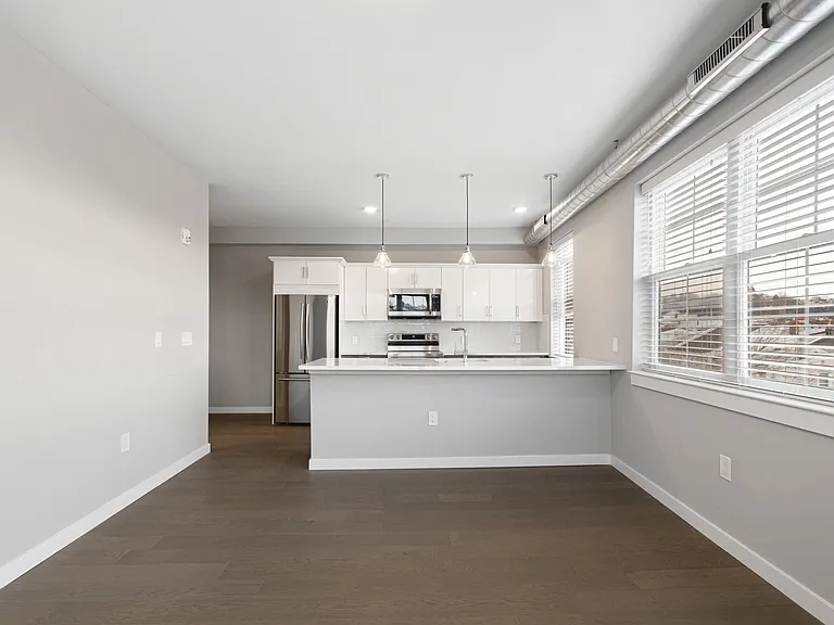 4649 Umbria St #311 — Photo 9