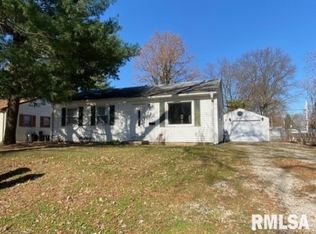 15 Windsor Rd, Springfield, IL 62702