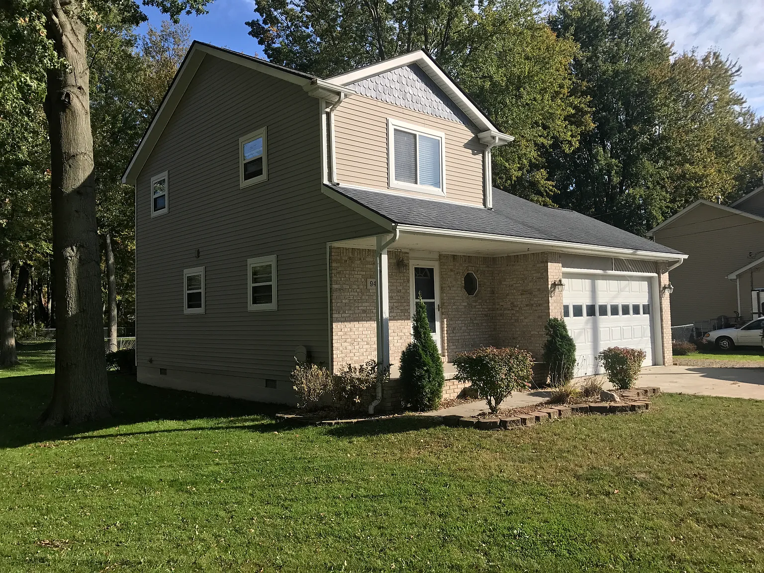 9431 Island Dr photo 1