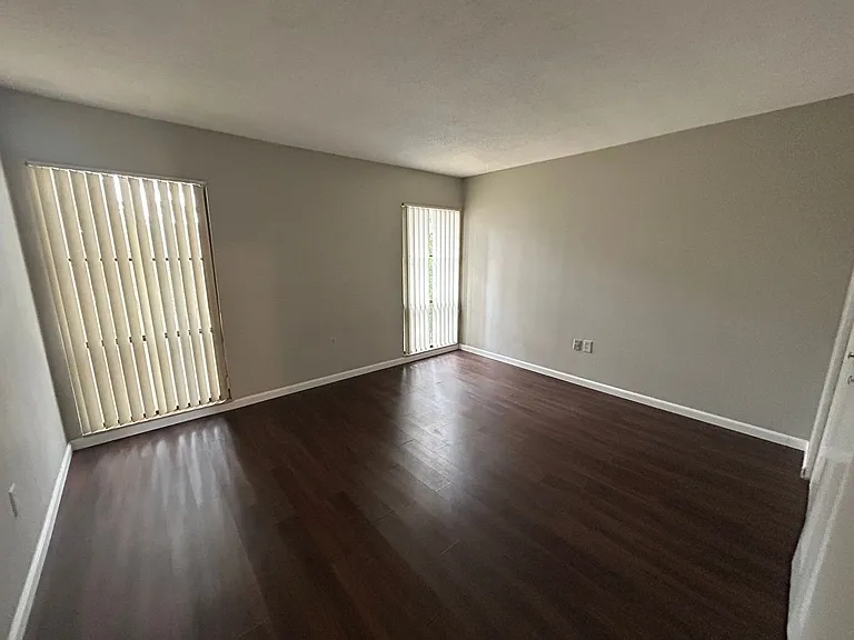 2811 SW Archer Rd #C18 — Photo 14