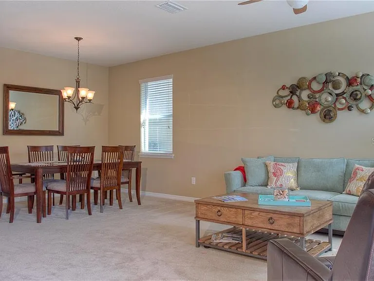 8525 Karpeal Dr — Photo 3