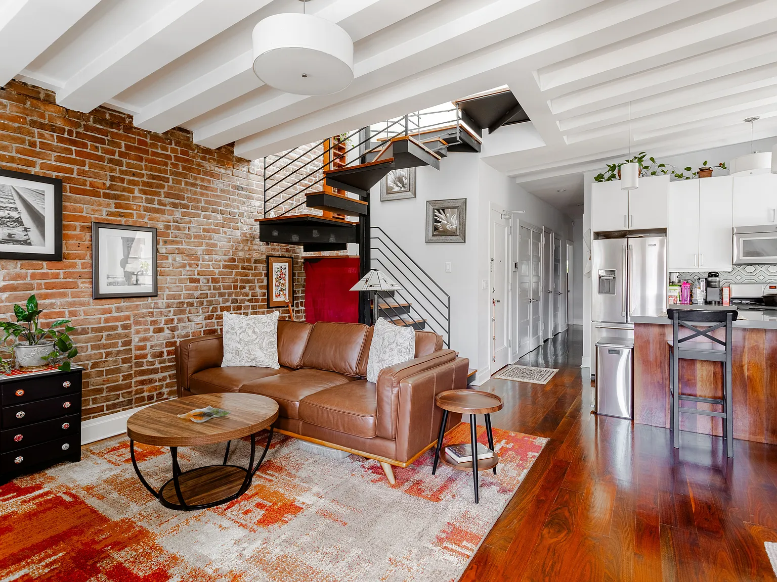 1372 Dean Street — Photo 4