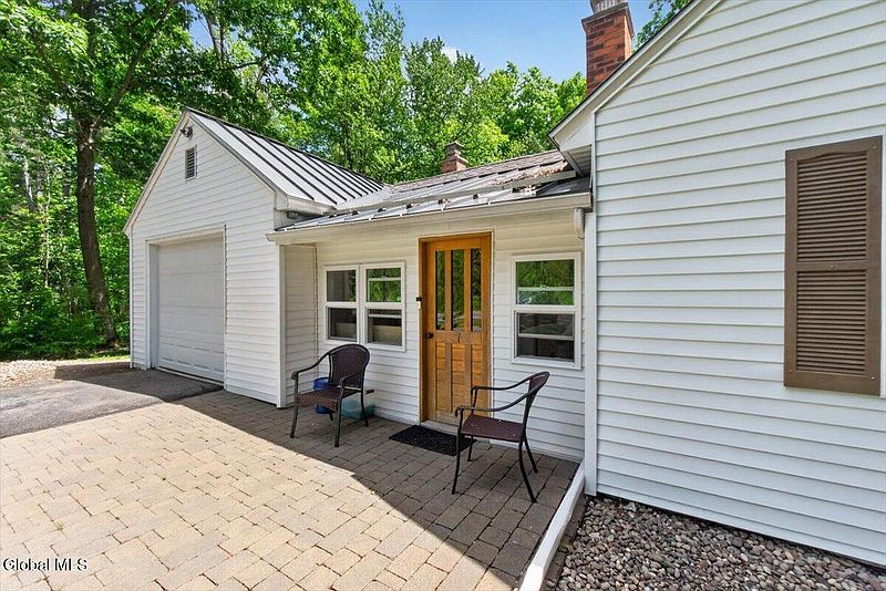 2nd image of 7 Jenkins Road