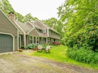 1 High Meadow Rd, Little Compton, RI 02837