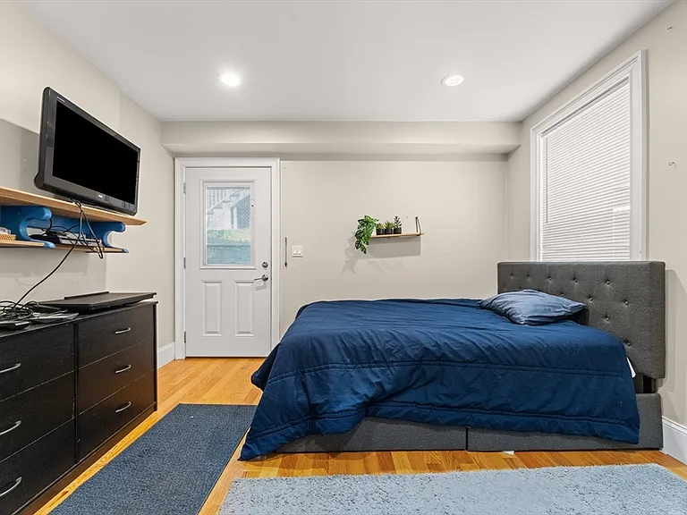 152-154 Savin Hill Ave #2 — Photo 10