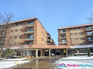 2333 N Neva Ave APT 110, Chicago, IL