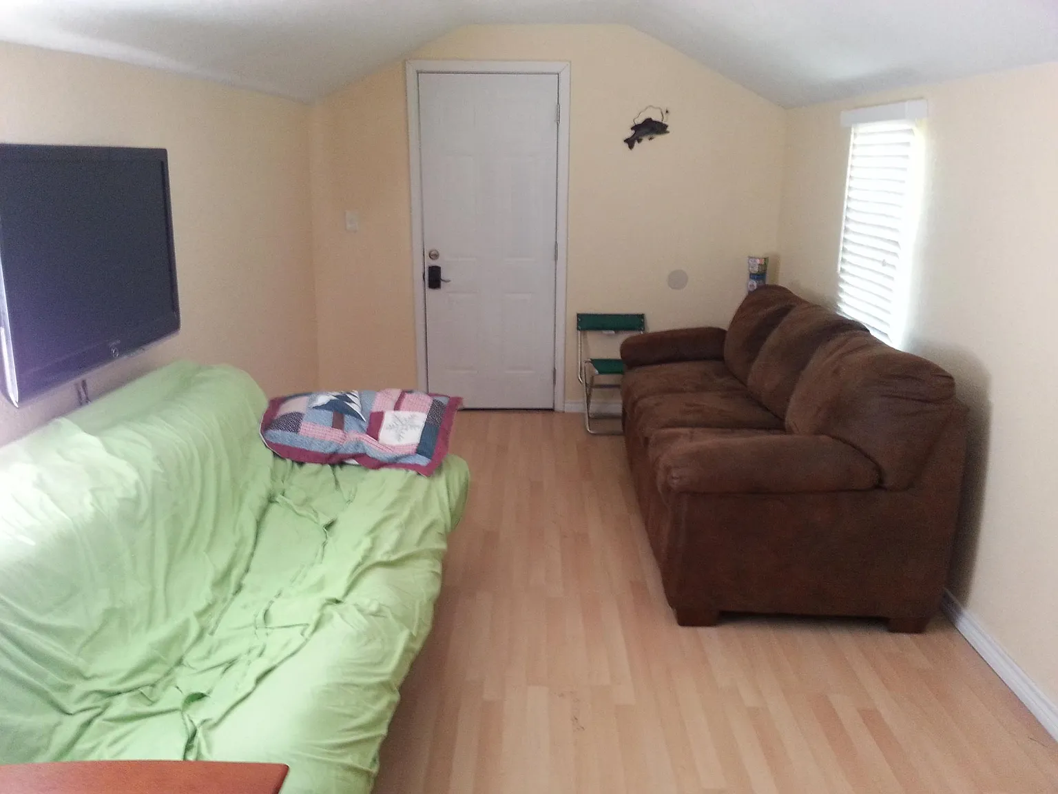 531 1/2 W Brazos Blvd — Photo 2