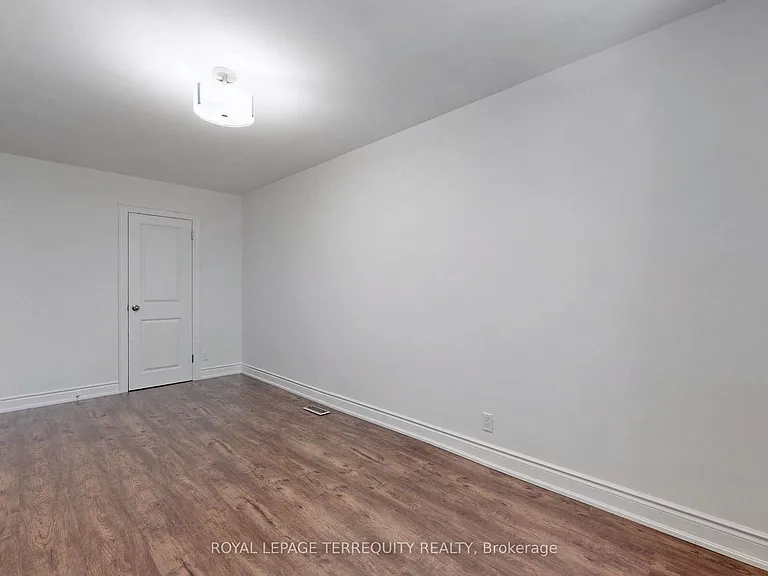 690 Wilson Ave #A — Photo 10