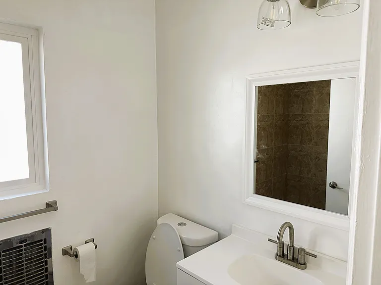 5115 Denny Ave #2 — Photo 4