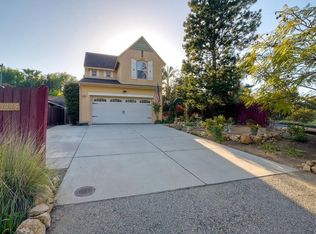 1445 S Hill Ave, Fallbrook, CA 92028