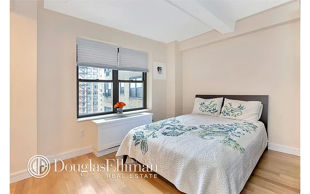 Rented by Douglas Elliman | media 39