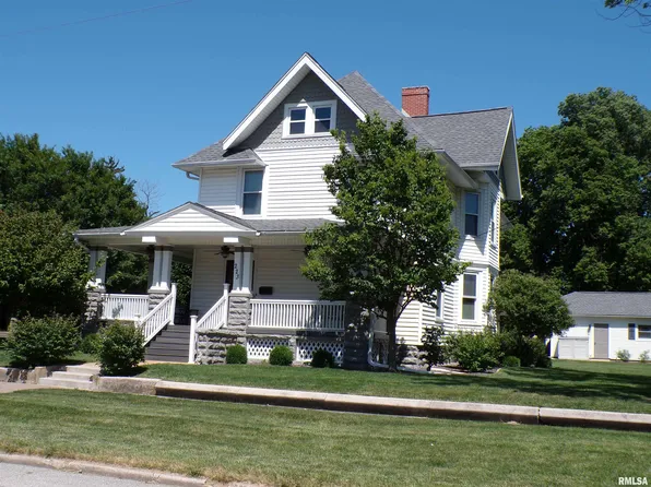223 N C St, Monmouth, IL 61462