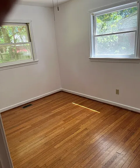 428 Eastwood Dr — Photo 15