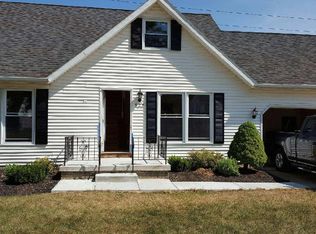 325 Loyola Dr, Elyria, OH