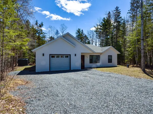 220 Feeners Corner Rd W, Northfield, NS B4V 5E3