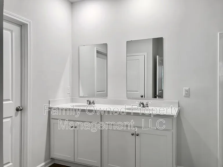 422 Blue Elderberry Run — Photo 30