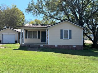 1709 Forrest St, Tupelo, MS 38801