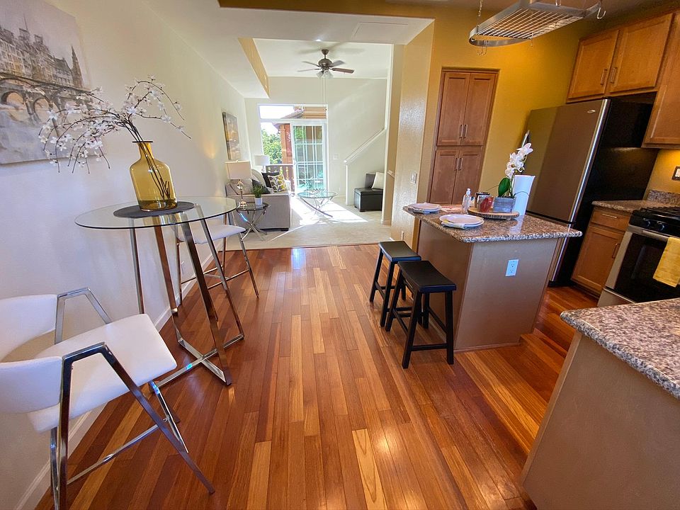 1st image of 207 San Antonio Pl
