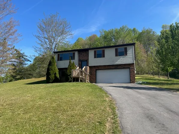 209 Sidney St, Beckley, WV 25801