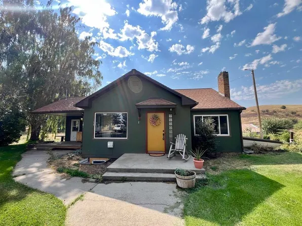 451 Sunset Rd, Saint John, WA 99171