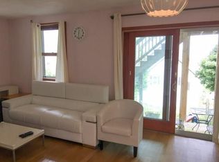 27 Beachview Rd #1, Boston, MA 02128