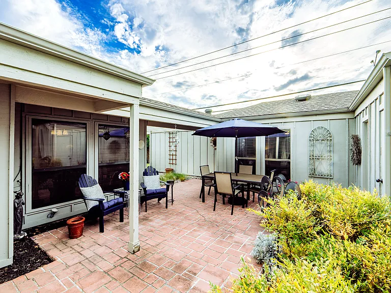 6002 Blue Bay Dr — Photo 31