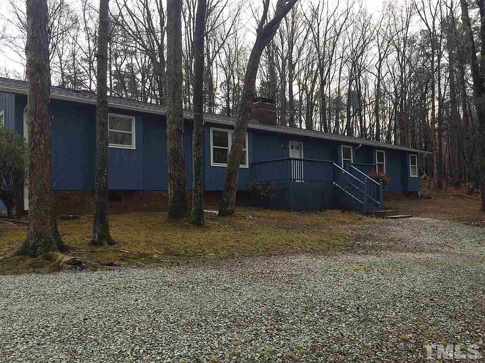 1st image of 402 Yellit Ln