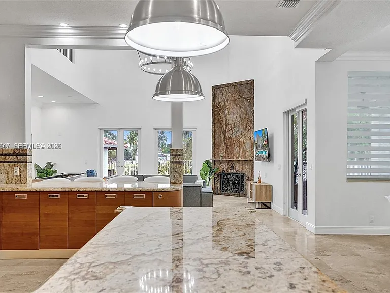 1430 NW 114th Ave — Photo 51
