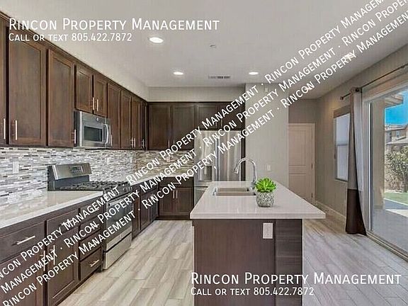 3rd image of 3491 Kings Canyon Dr