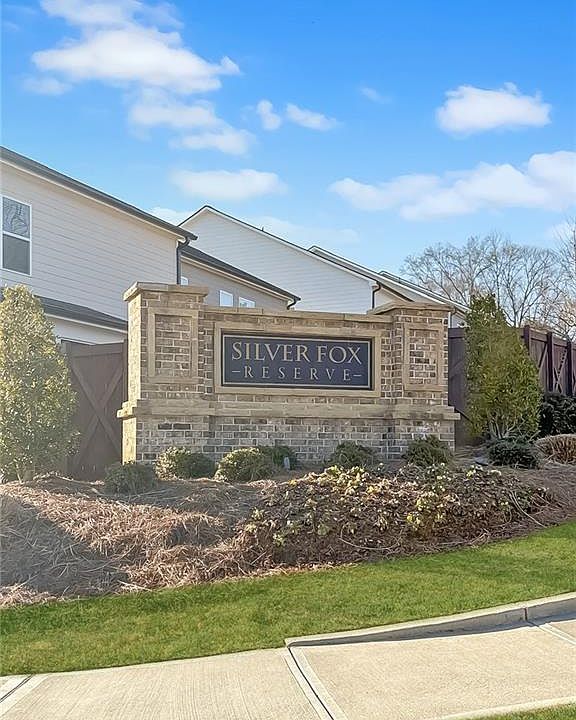 1st image of 5240 Fox Den Rd