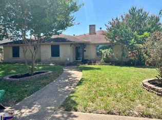 1722 Heather Glen Dr, Dallas, TX 75232