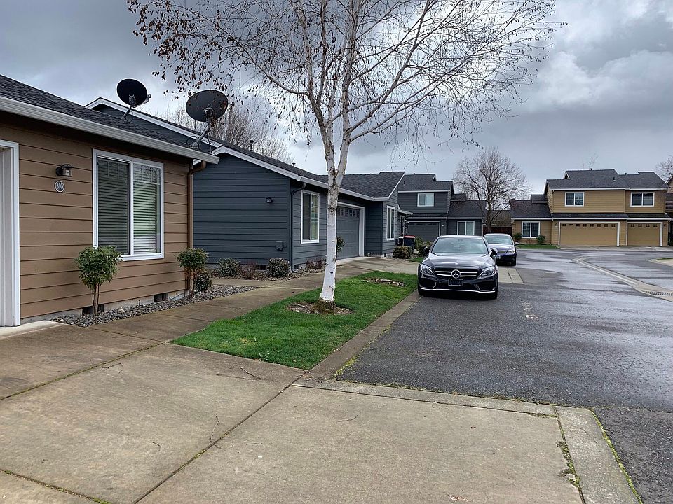 Front area of street.