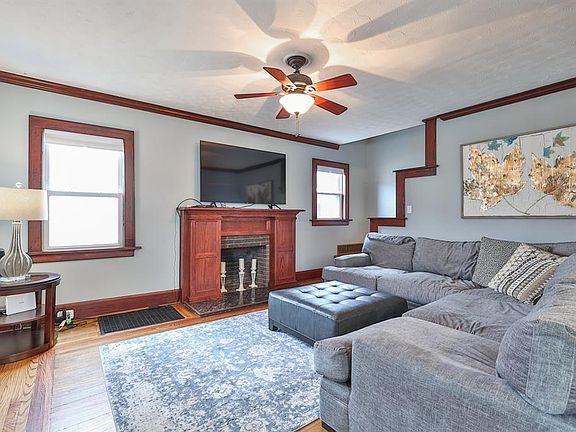 4th image of 3778 Isabella Ave