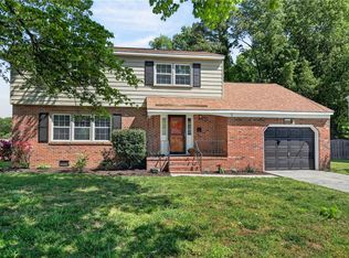 317 Lynchburg Dr, Newport News, VA 23606