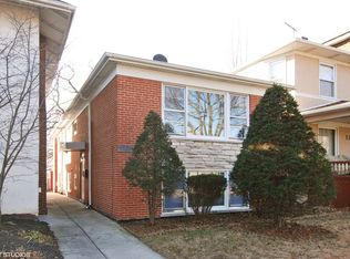 6612 34th St, Berwyn, IL 60402
