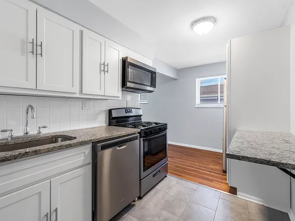7608 Big Bend Blvd APT A, Saint Louis, MO 63119