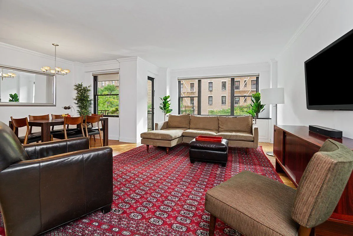 505 E 79th St APT 3L photo 1