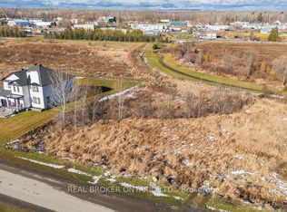 6810 Still Meadow Way, Ottawa, ON K4P0G7