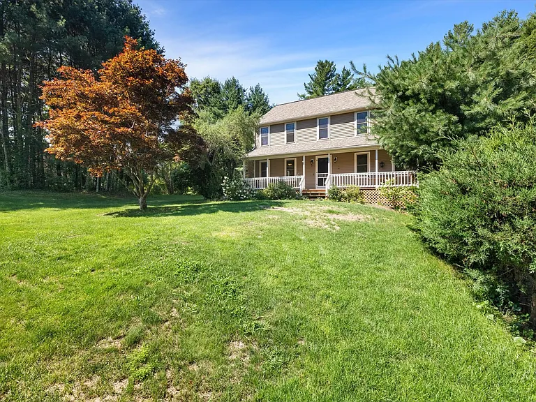 57 Harvest Wood Dr — Photo 1