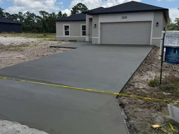 2223 Lemon Dr, Lake Wales, FL 33898