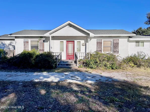 2490 Cedar Island Road, Cedar Island, NC 28520