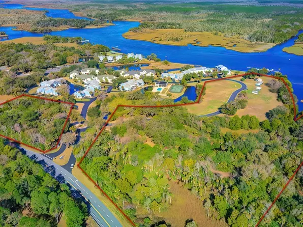 2835 N Rivers Edge Blvd, Crystal River, FL 34429