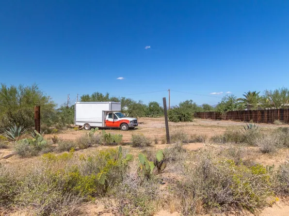 12160 W Cornell Dr, Tucson, AZ 85736